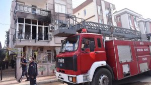 Yangında ev kullanılamaz hale geldi