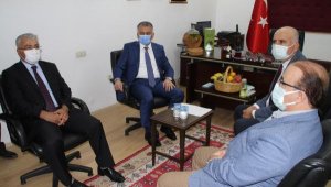 Yazıcı: Antalya denince akla turizm ve tarım geliyor