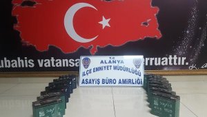 Akü hırsızı yakalandı