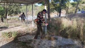 Alanya'da bir yılda 215 mezarlığa bakım yapıldı