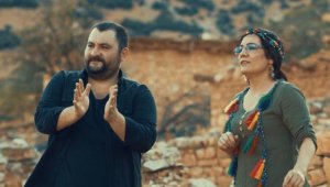Ana-oğul klip çekti