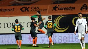 Aytemiz Alanyaspor - Beşiktaş: 2-1