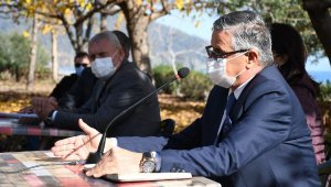 Başkan Topaloğlu Çıralı'da vatandaşlarla buluştu