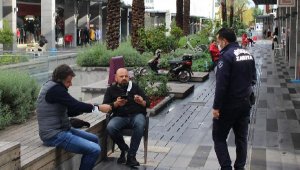 Büyükşehir Zabıtasından Kemer'de denetim