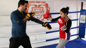 Korkarak başladığı boksta şampiyon oldu, hedefi olimpiyatlar