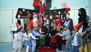 Manavgat Belediyesi kreşlerinden yılbaşı etkinliği