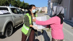 Manavgat'ta ihtiyaç sahibi ailelere gıda yardımı