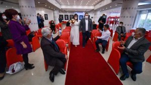 Nikah salonlarında 'cuma' yoğunluğu