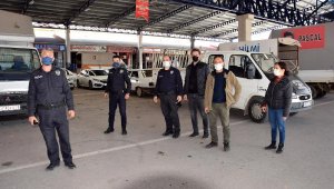 Toptancı halinde koronavirüs denetimi