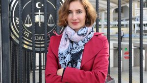 'Şiddete uğrayan kadın, aslında öldürme eyleminden kurtulan kadındır'