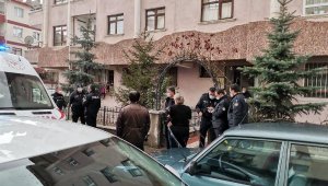 Ankara'da şiddet uygulayan kocasını bıçaklayarak öldürdü