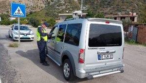 Antalya'da 1 yılda 65 bin sürücüye 33 milyon liralık ceza yazıldı