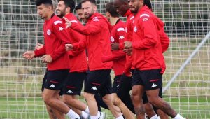 Antalyaspor galibiyete odaklandı