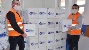 Büyükşehir 270 aileye gıda yardımı yaptı