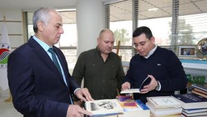 Cemil Meriç Kitaplığı'na bir bağış daha