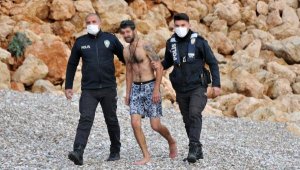 Falezlerden atlayınca intihar ihbarında bulunulan genç: Denize giriyordum