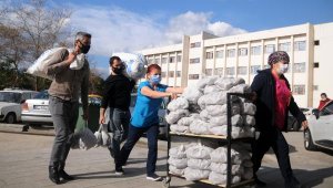 Hayırseverden hastalara 100 kilo ceviz