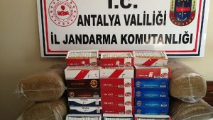 Jandarmadan pazar yerinde tütün operasyonu