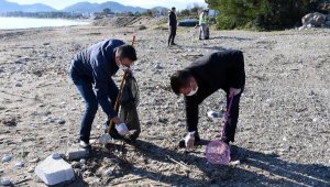 Kemer'de sahil temizliğinin ikincisi yapıldı
