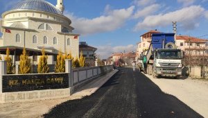 Korkuteli Şehzade Korkut Camii ve Hz. Hamza Camii çevresi asfaltlandı