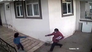 Otizmli çocuğu döven kargo görevlisinin serbest bırakılmasına itiraz