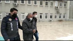 Otobüste yolcunun parasını alırken kameraya yansıyan şüpheli tutuklandı