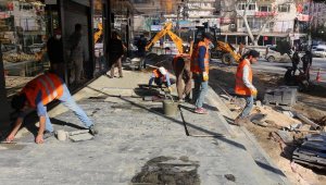 Serik'te cadde ve meydan düzenlemesi