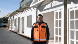 Tütüncü 'sahaf çarşısı' sözünü tuttu