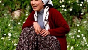 Ustaer son yolculuğuna uğurlandı