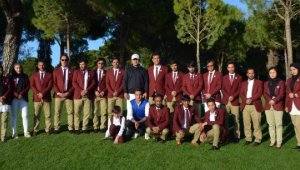 Afgan golfçüler Türkiye'de turnuvaya katılıp, eğitim aldı