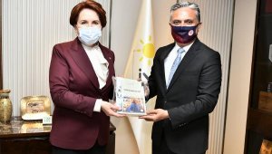 Akşener'den Muratpaşa'ya tam not