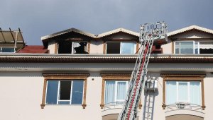 Alanya'da çatı katında korkutan yangın