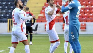Antalyaspor galibiyete odaklandı