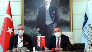 Büyükşehir, Antalyaspor'a 2 yılda 3 milyon lira ödeyecek