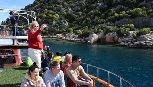 Kekova'da yaz havası, Rus turistleri hayran bıraktı