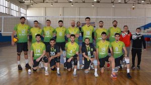 Korkuteli Belediyespor'un zirve yarışı sürüyor