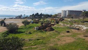 Manavgat'ta kolektör hattı yenilendi