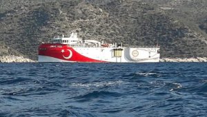 Oruç Reis gemisi Demre açıklarına demirledi