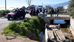 Otomobil sulama kanalına düştü: 2 yaralı