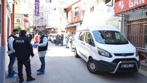 Pansiyondaki odasında ölü bulundu