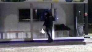 Polis memurundan iç ısıtan davranış
