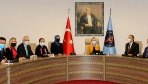 Rektör Özkan'a AK Parti heyetinden ziyaret