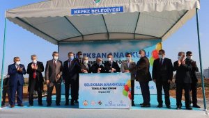 Tütüncü: Kepez'e 130'dan fazla okul kazandırdık