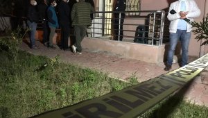 Yiyecek içecek şirketi müdürü evinde ölü bulundu