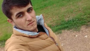 Ailesi çalışmaya gitti, evde ölü bulundu