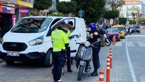 Alanya'da polisten trafik denetimi