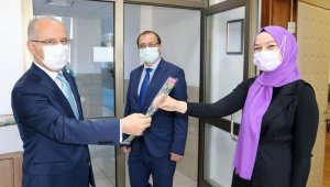 Antalya Adliyesi çiçek bahçesine döndü