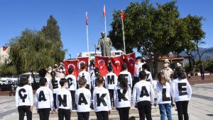 Çanakkale Zaferi'nin yıl dönümü Demre'de kutlandı