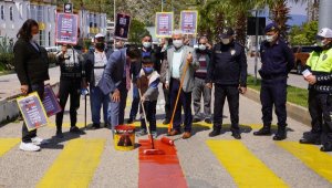 Finike'de trafikte öncelik yayanın etkinliği