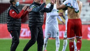 Fraport TAV Antalyaspor, gol yemeden finalde